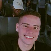 Profesor de español para dictar clases a jovenes